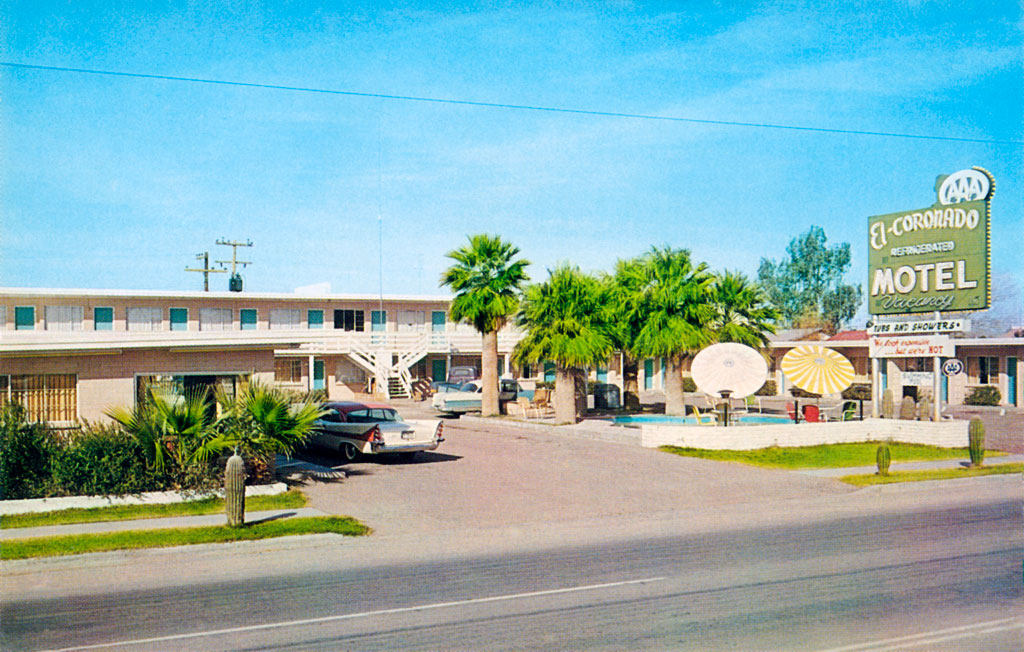 1958 DeSoto Fireflite Sportsman at El Coronado Motel in Gila Bend, Arizona