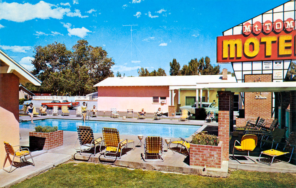 1958 DeSoto Firedome Sportsman at the Mt. Tom Motel in Bishop, California