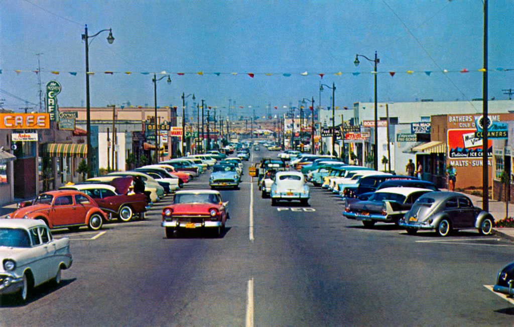 1958 Plymouth Belvedere at Main Street in Seal Beach, California