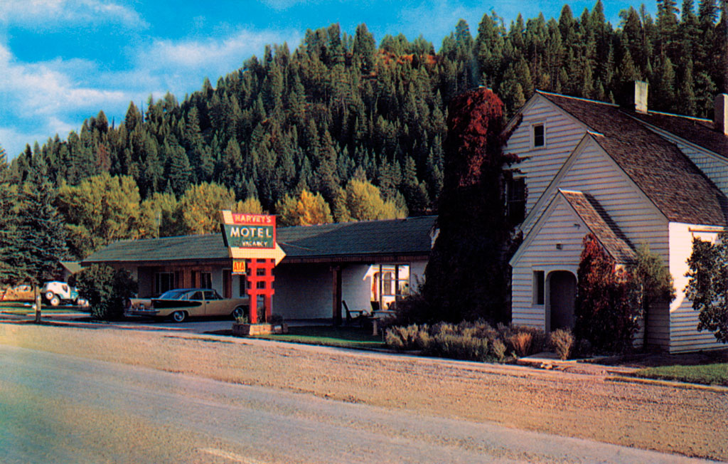 1957 Chrysler Windsor at Harvey's Motel in Pagosa Springs, Colorado