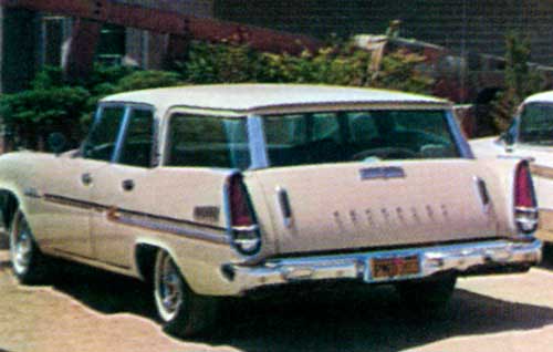 1958 Chrysler New Yorker Town & Country Wagon